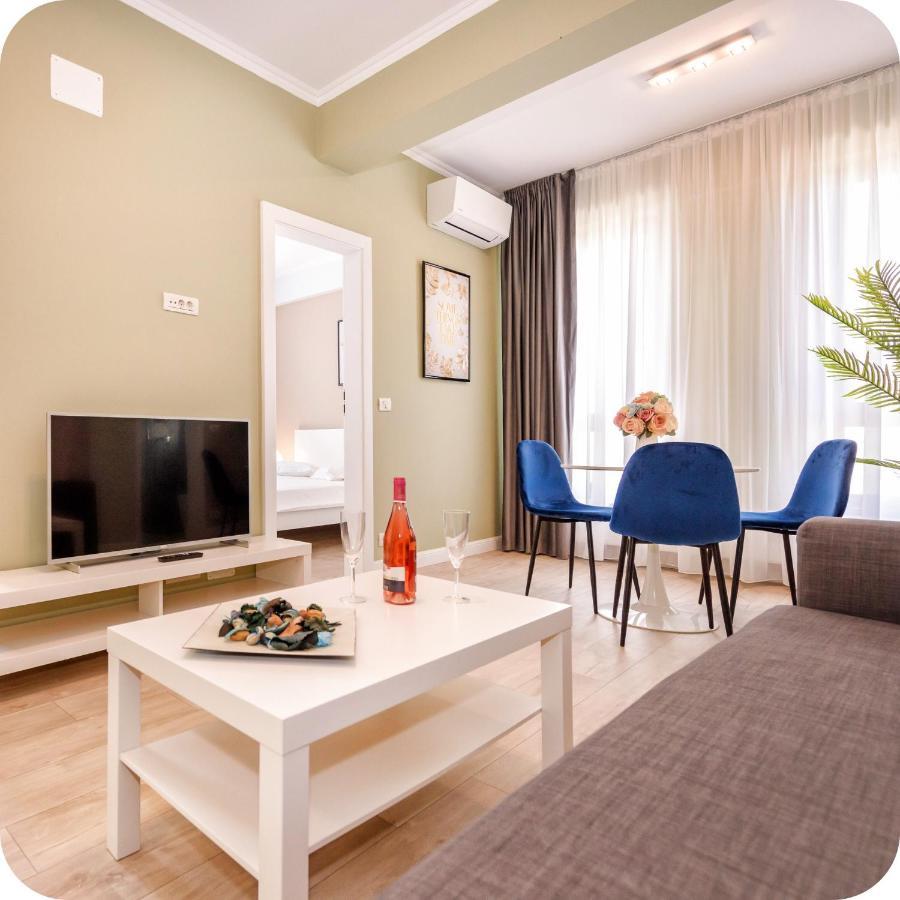 Aquarium Residence 7 Navodari Ngoại thất bức ảnh